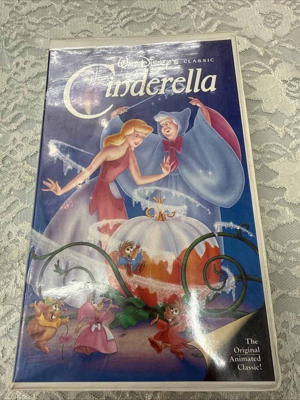 Vintage Tested Black Diamond Nostalgia Princess Cinderella (VHS Tape, 1988)